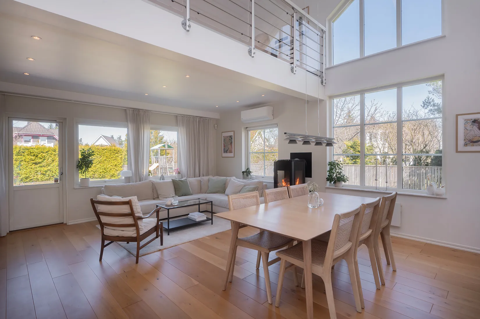 Radhus, Laggkärlsvägen 32A, Huddinge - Kästa, Huddinge