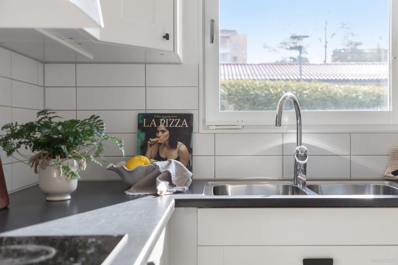 Radhus, Medikamentgatan 12, Hammerö, Kungsbacka