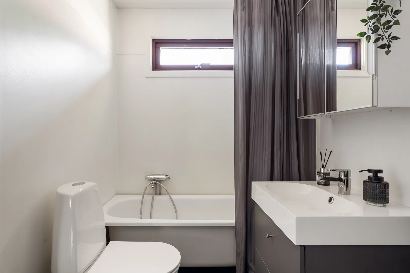 Bostadsrätt, Bigården 24, Göta, Lilla Edet