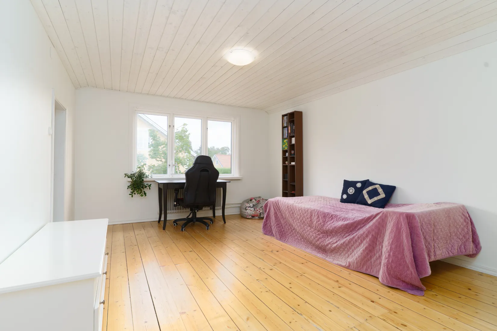 Villa, Verkstadsvägen 44, Verkstadsön, Motala