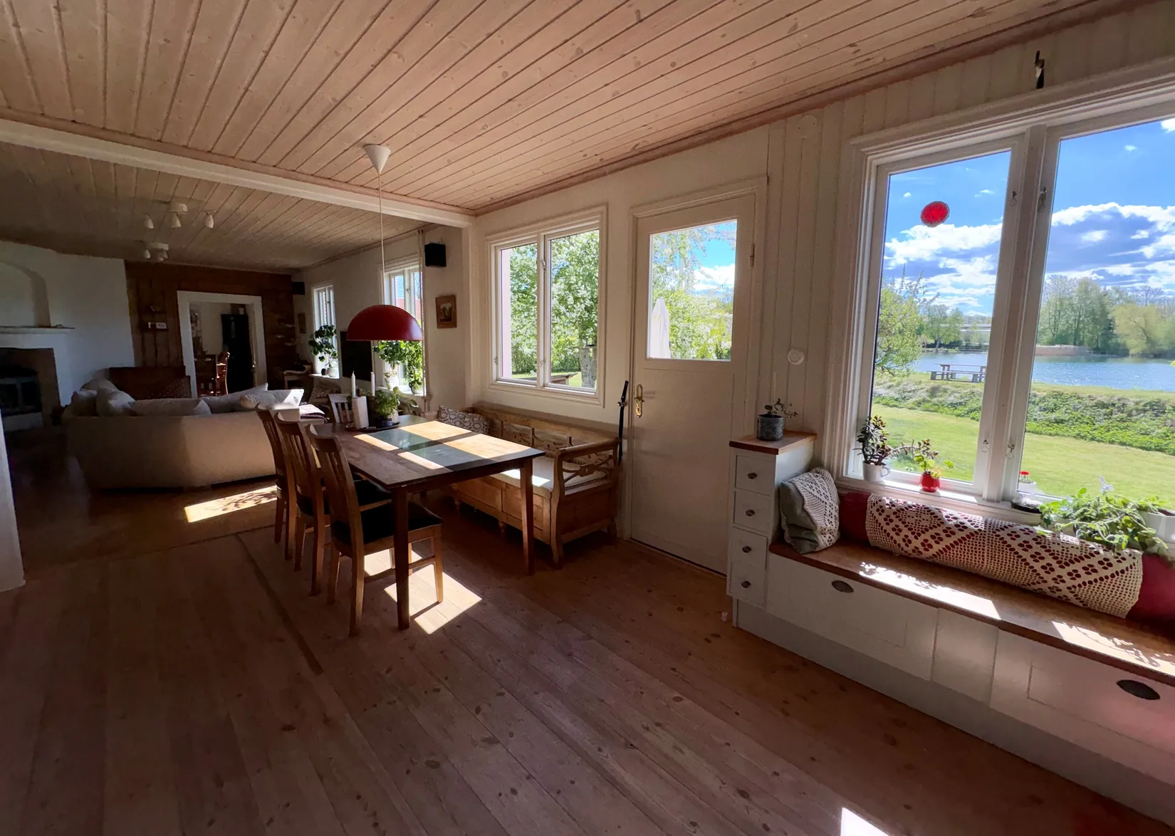 Villa, Verkstadsvägen 44, Verkstadsön, Motala