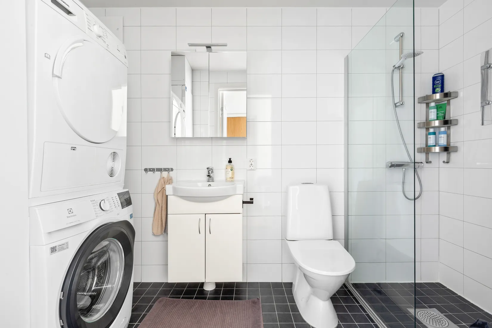 Bostadsrätt, Surtsögatan 4, våning 5, Kista Gård, Stockholm