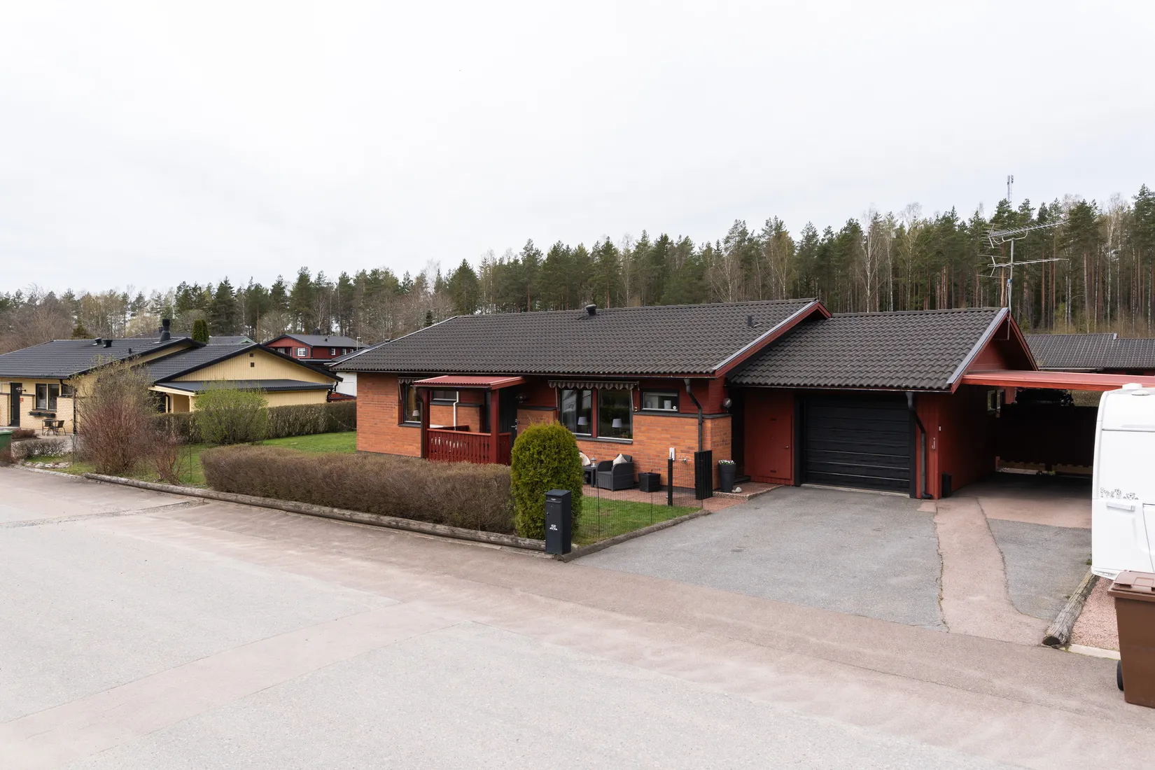 Villa, Glimmervägen 4, Duvhällarna, Hallstahammar