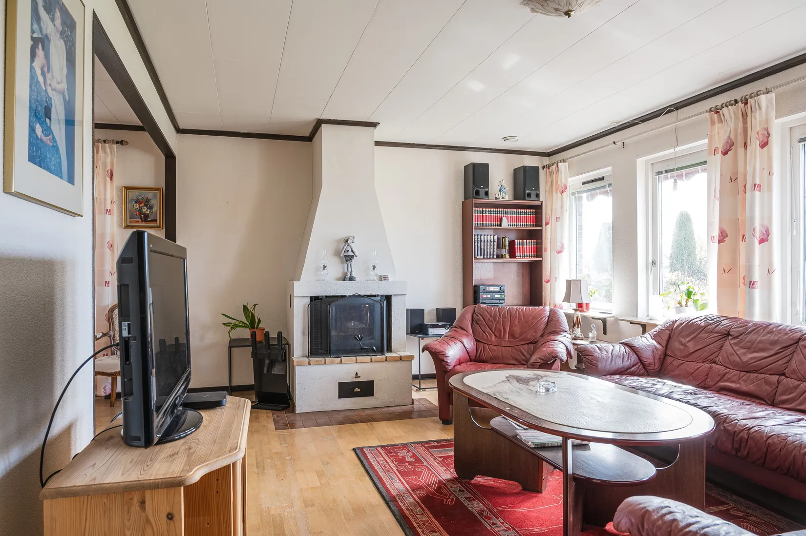 Villa, Korsgatan 16, Centrala Kvänum, Vara