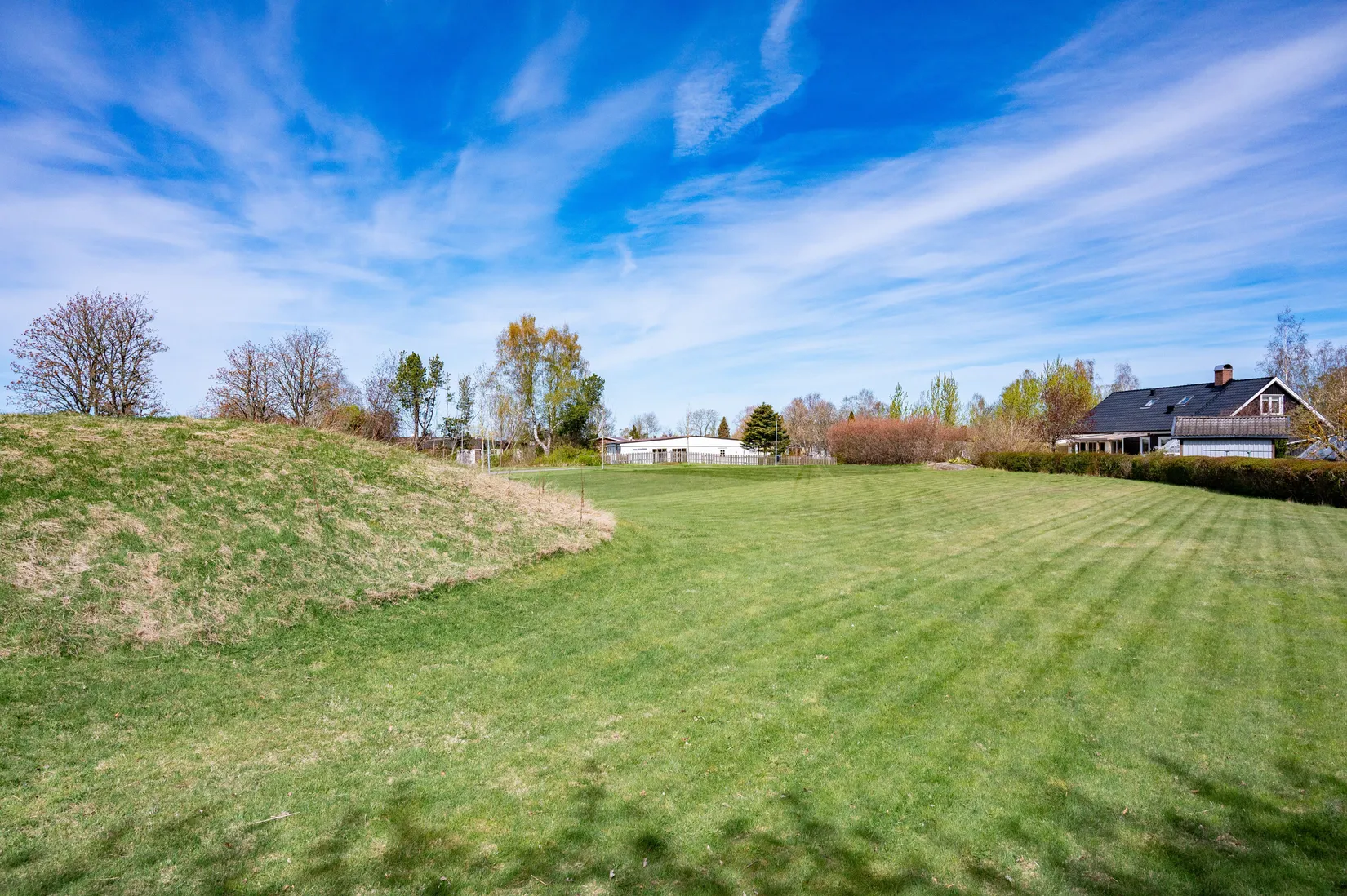 Villa, Korsgatan 16, Centrala Kvänum, Vara