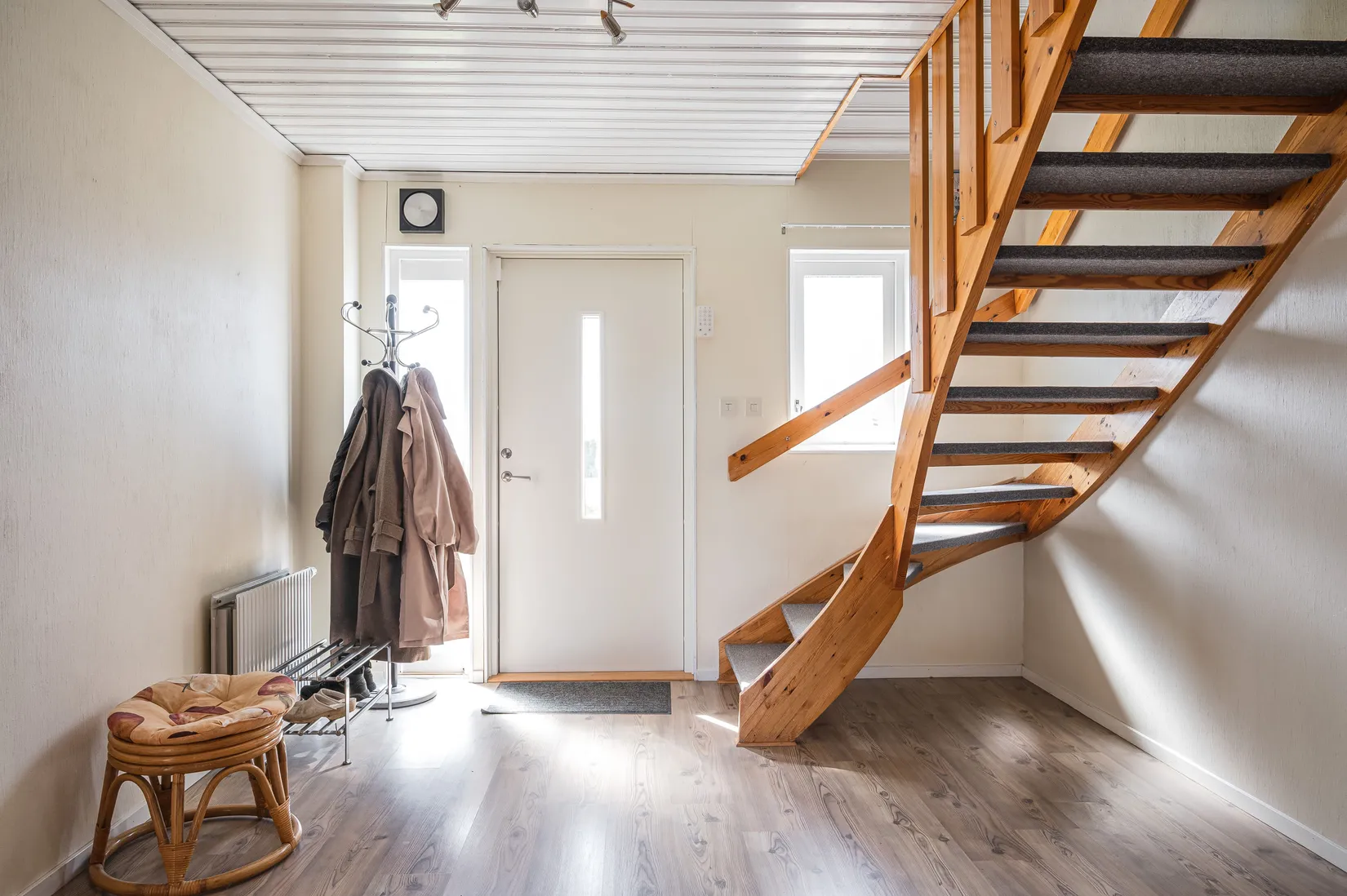 Villa, Korsgatan 16, Centrala Kvänum, Vara