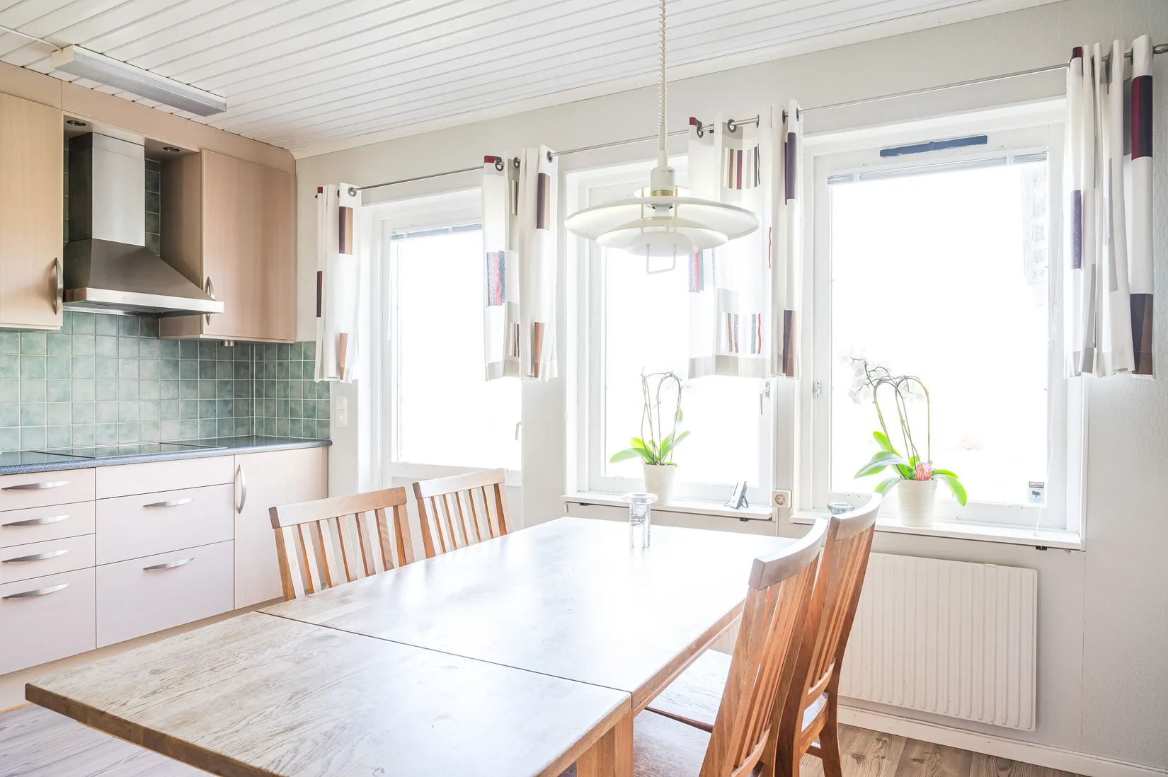 Villa, Korsgatan 16, Centrala Kvänum, Vara