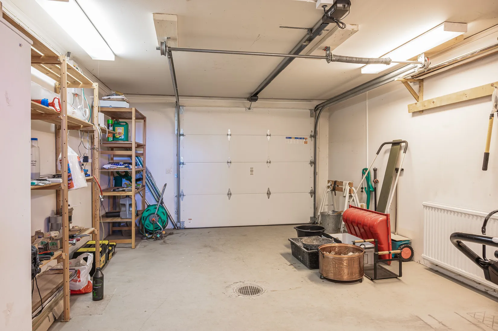 Villa, Korsgatan 16, Centrala Kvänum, Vara