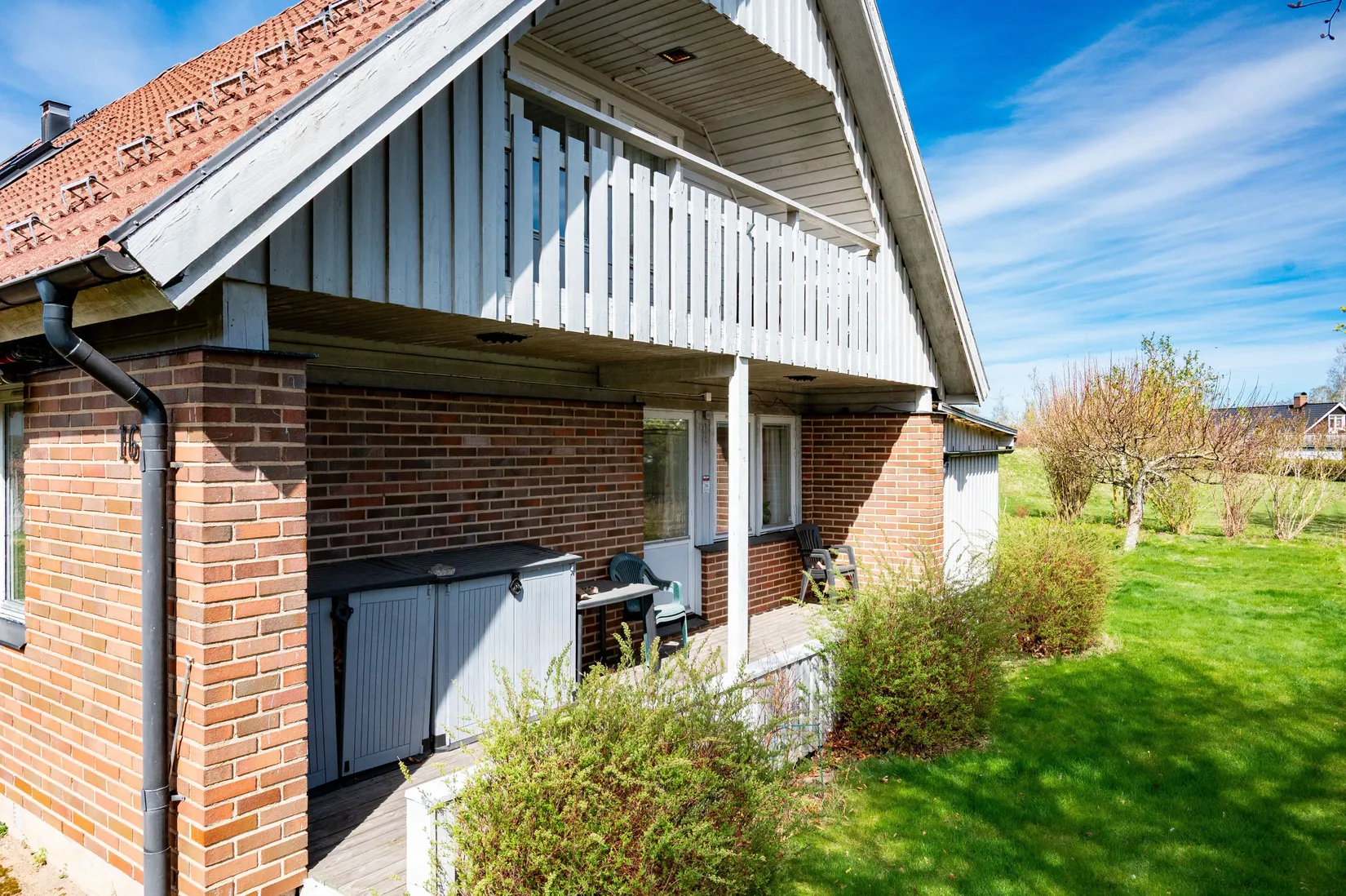 Villa, Korsgatan 16, Centrala Kvänum, Vara