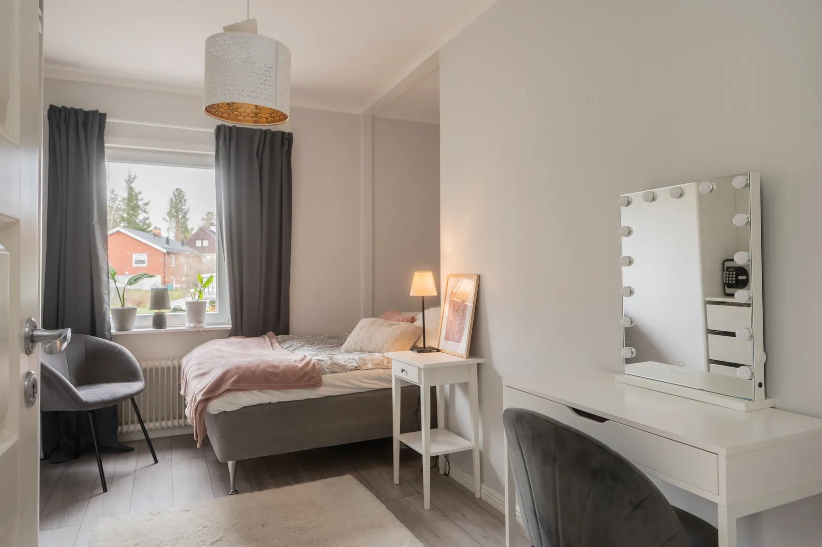 Villa, Borgvägen 18, Trollbäcken, Tyresö