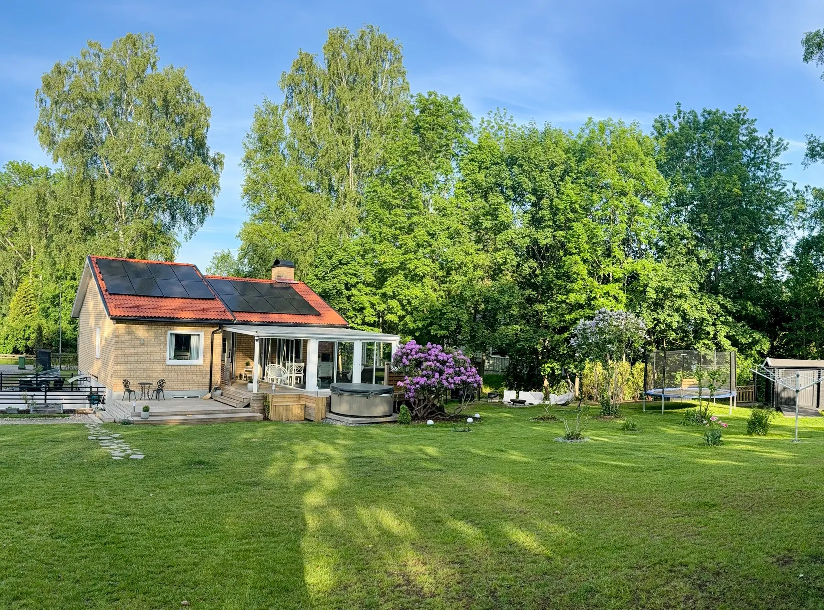 Villa, Borgvägen 18, Trollbäcken, Tyresö