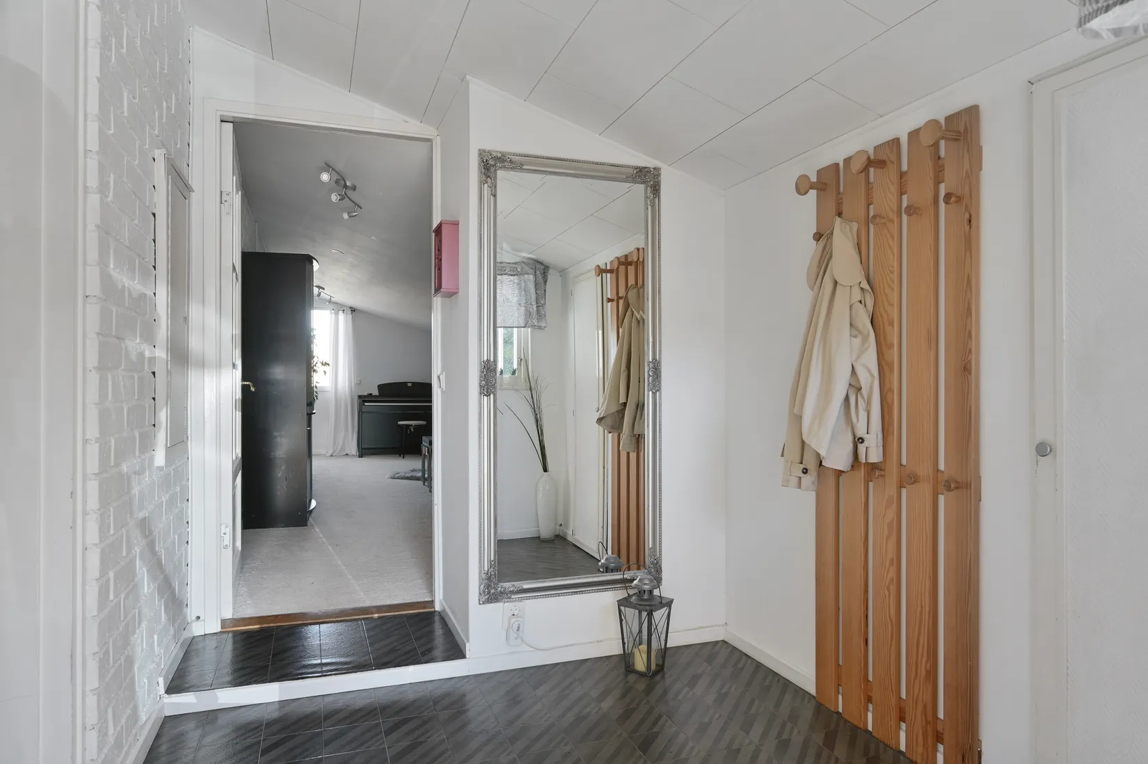 Villa, Rektorsvägen 3, Vattmyra, Järfälla