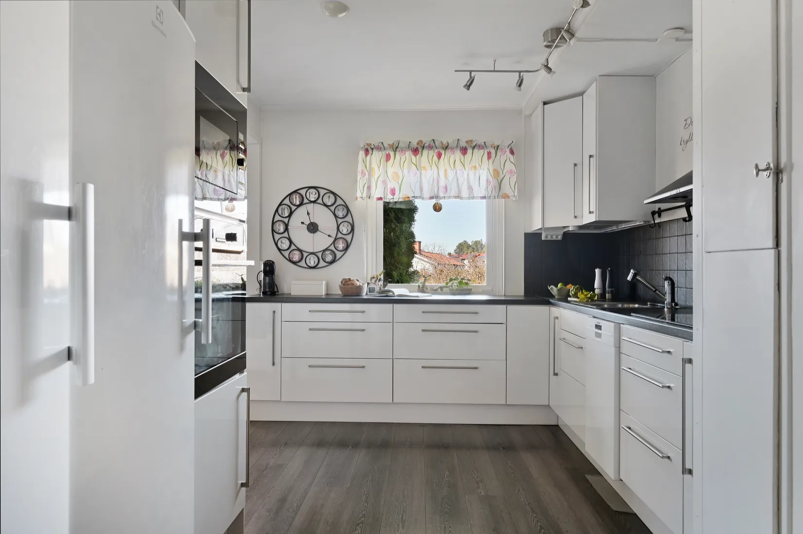 Villa, Rektorsvägen 3, Vattmyra, Järfälla