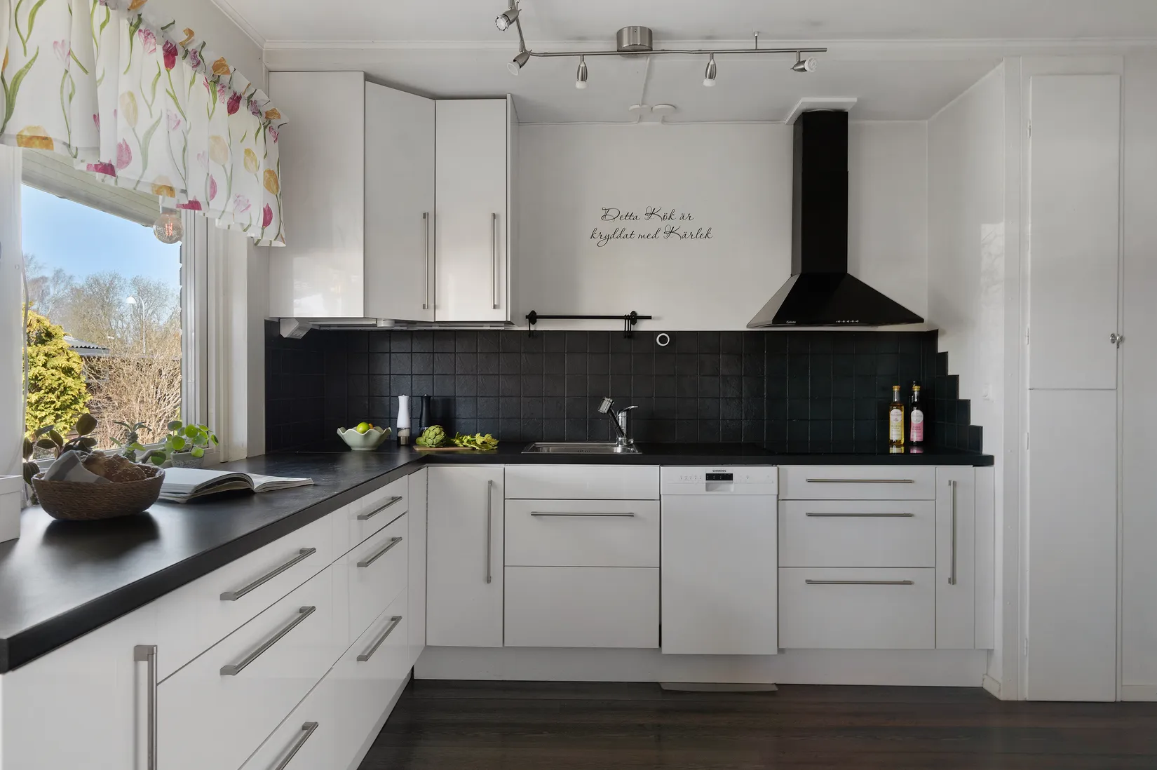 Villa, Rektorsvägen 3, Vattmyra, Järfälla