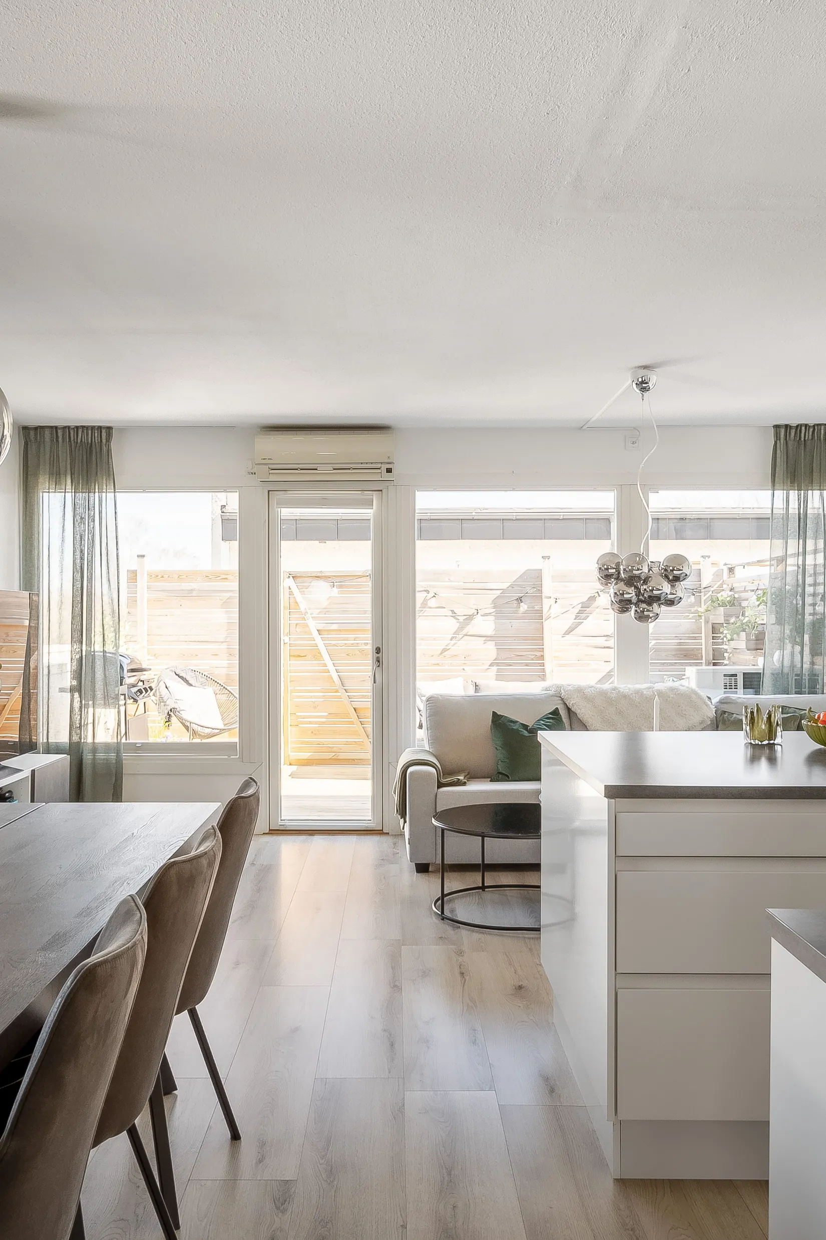 Radhus, Tussilagovägen 16H, Dälderna, Skövde