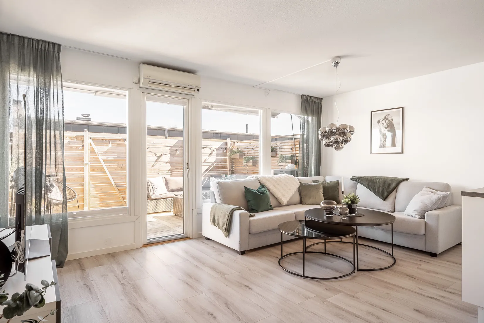 Radhus, Tussilagovägen 16H, Dälderna, Skövde