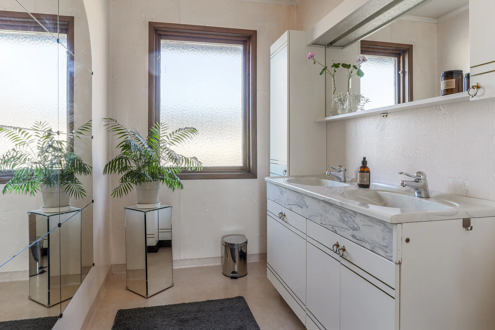 Villa, Granvägen 24, Vindeln