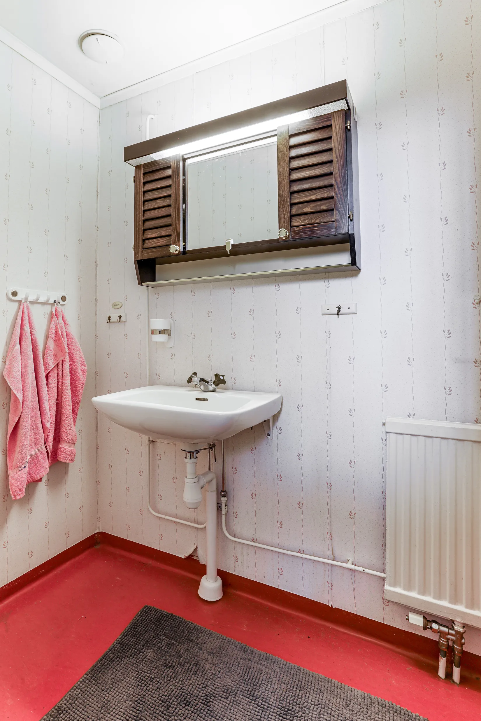 Villa, Granvägen 24, Vindeln