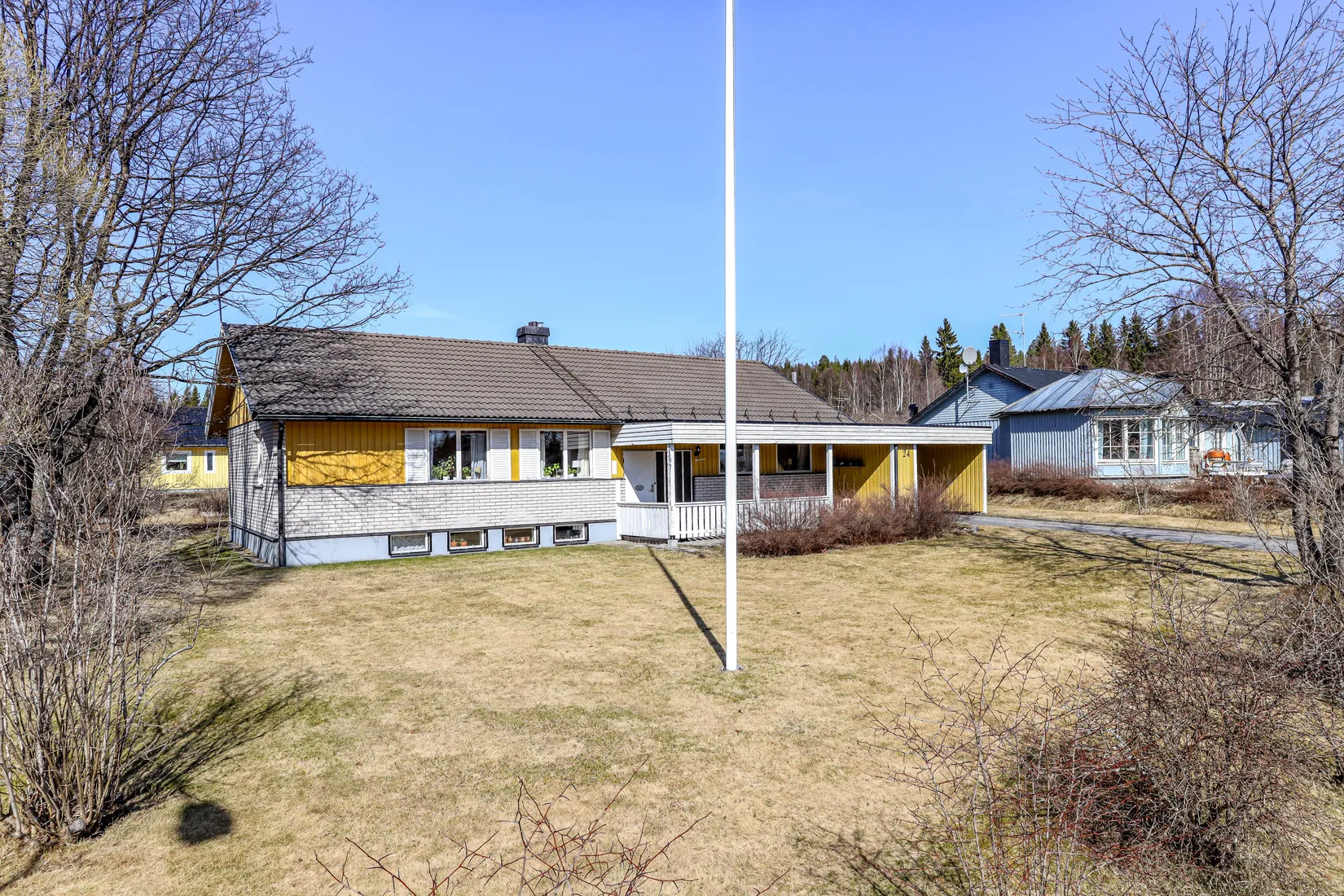 Villa, Granvägen 24, Vindeln