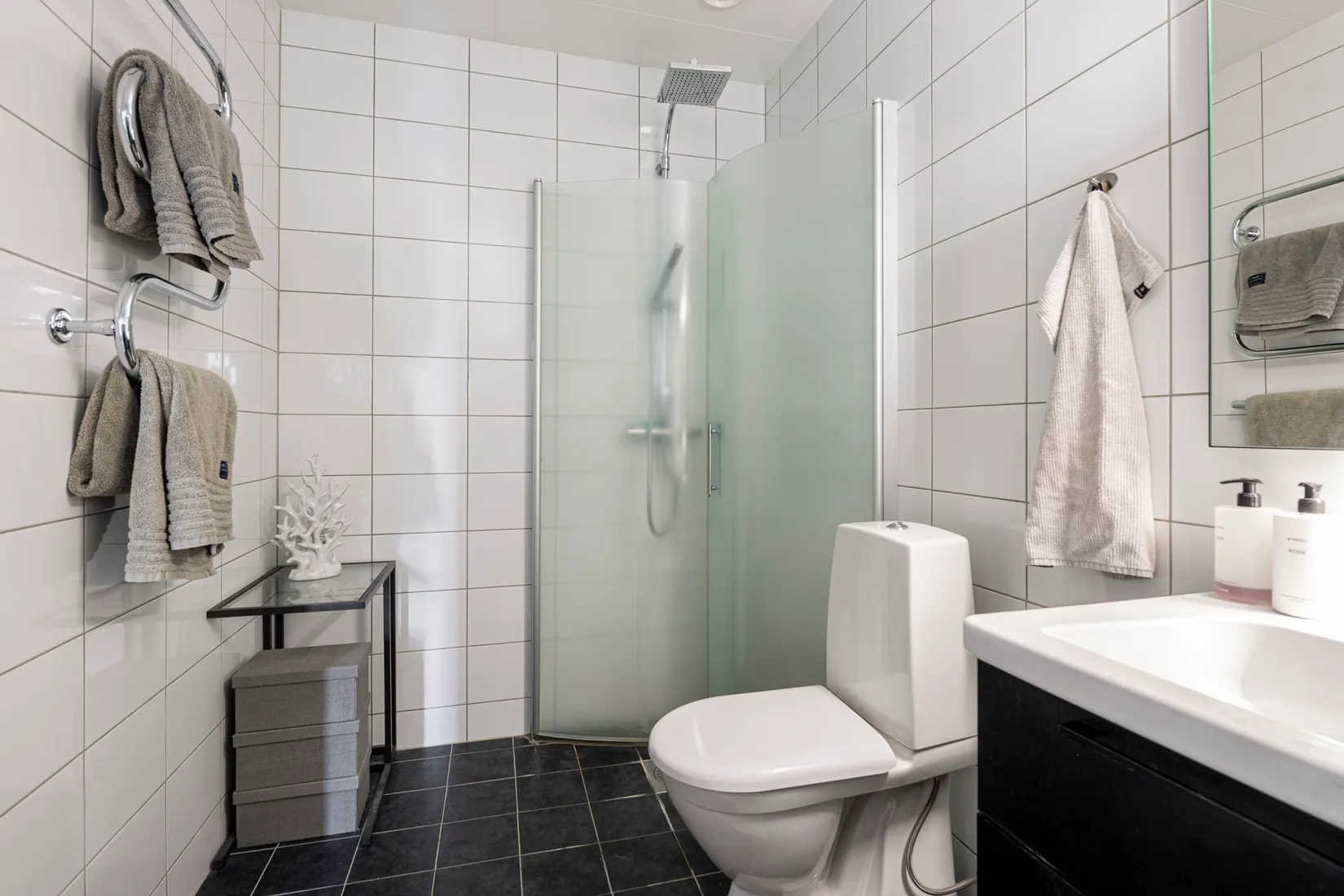 Bostadsrätt, Radhus, Nicksborgsvägen 8D, Barkarö, Västerås