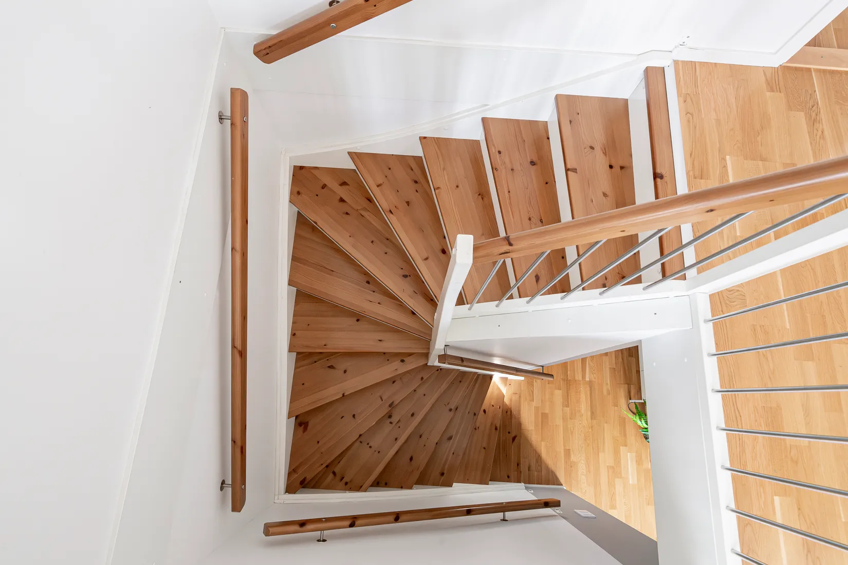 Bostadsrätt, Radhus, Nicksborgsvägen 8D, Barkarö, Västerås