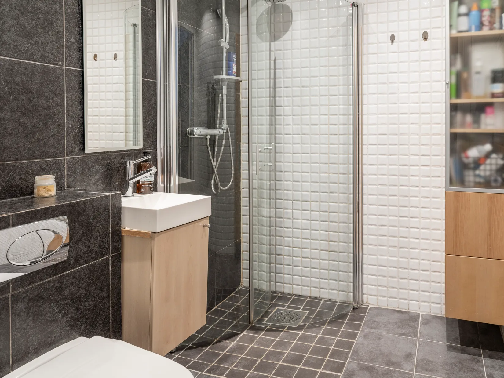 Bostadsrätt, Radhus, Vespergränd 18, Norrviken, Sollentuna