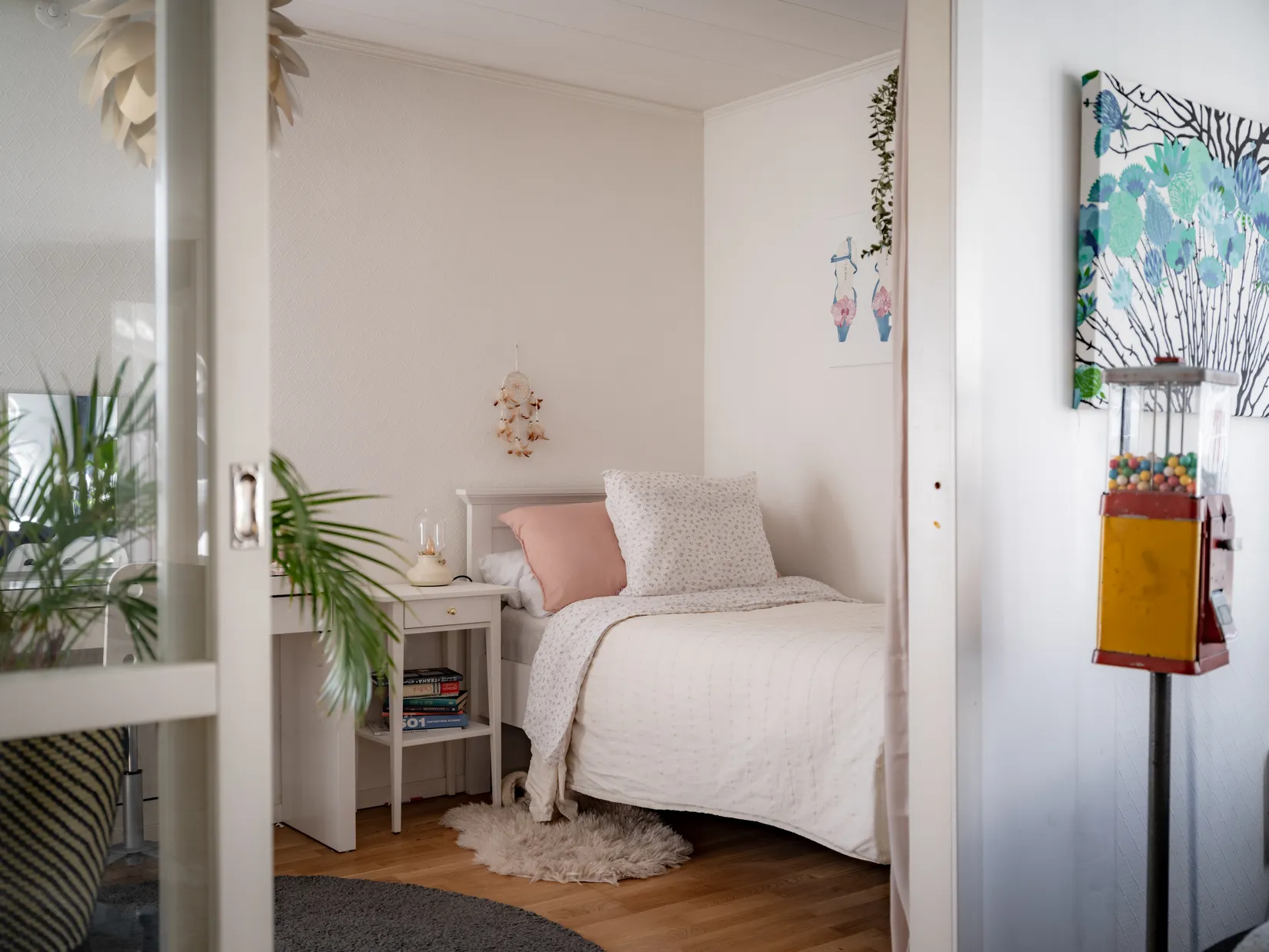 Villa, Radhus, Näckrosvägen 7, Sjukyrkoberget, Upplands Väsby