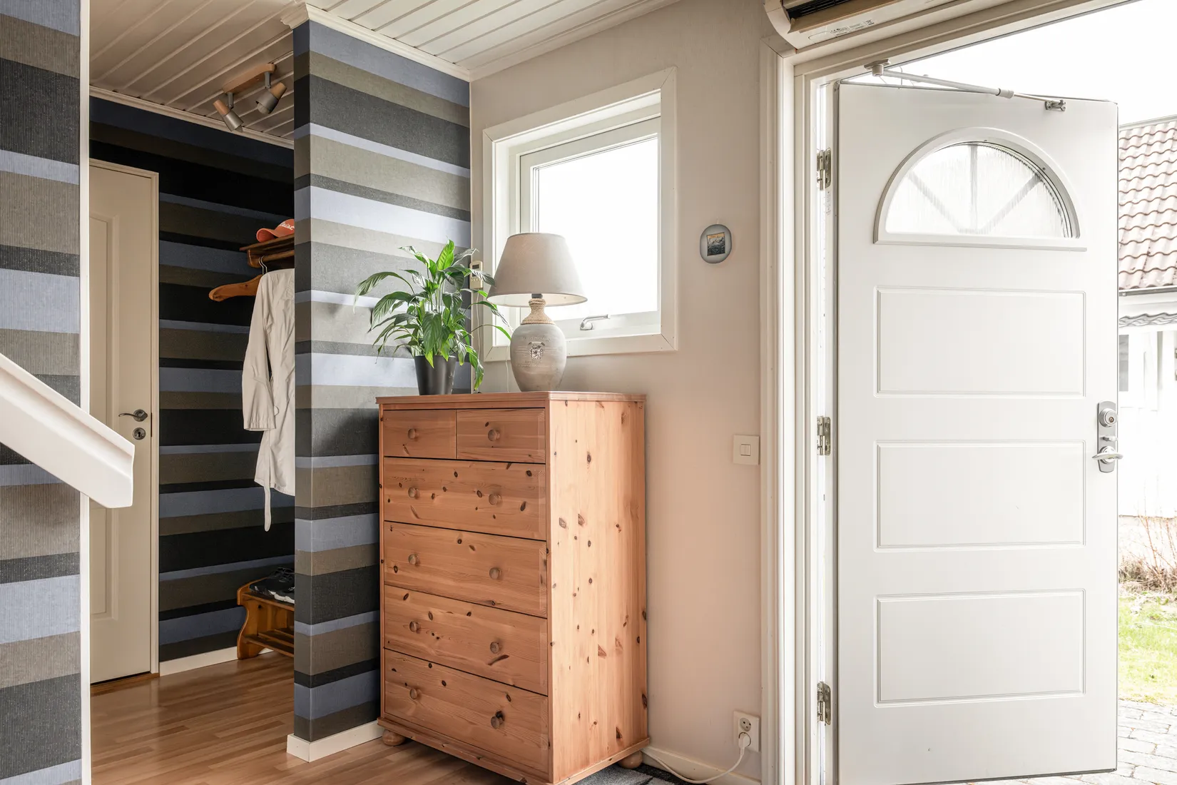 Villa, Nötvivelvägen 5, Kyrkenorum, Stenungsund