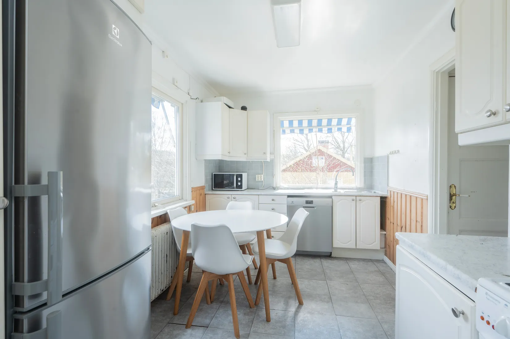 Villa, Merkuriusvägen 32B, Solgård, Huddinge