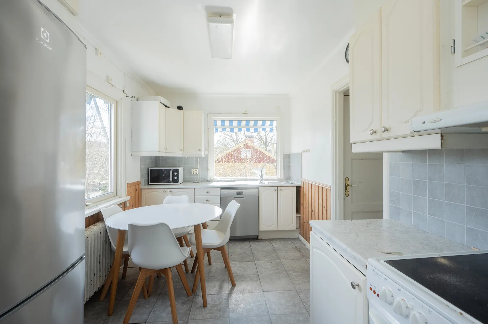 Villa, Merkuriusvägen 32B, Solgård, Huddinge