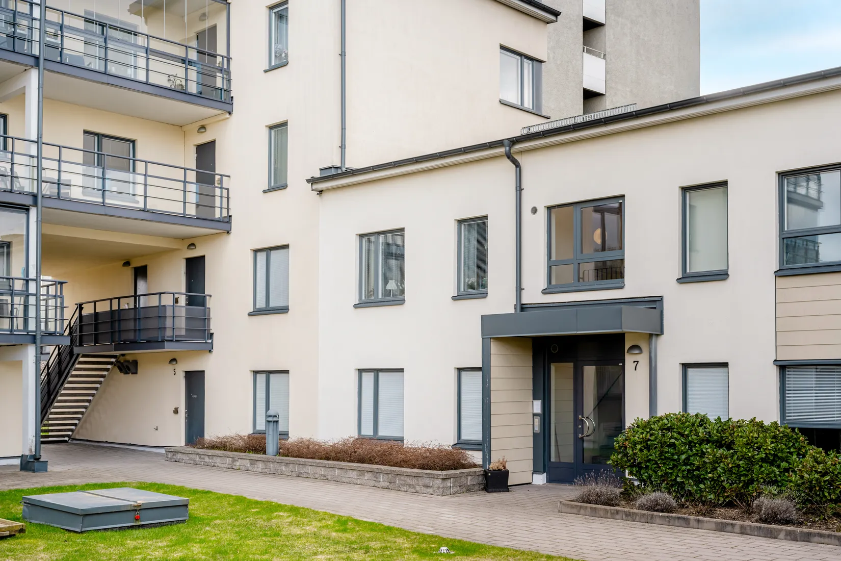 Bostadsrätt, Fruängstorget 7, Fruängen, Stockholm