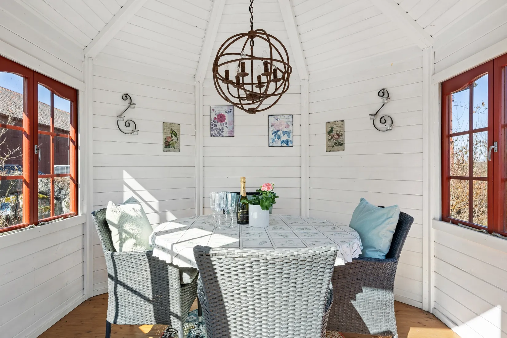 Villa, Gård/Skog, Långtora-Vallby 6, Långtora, Enköping