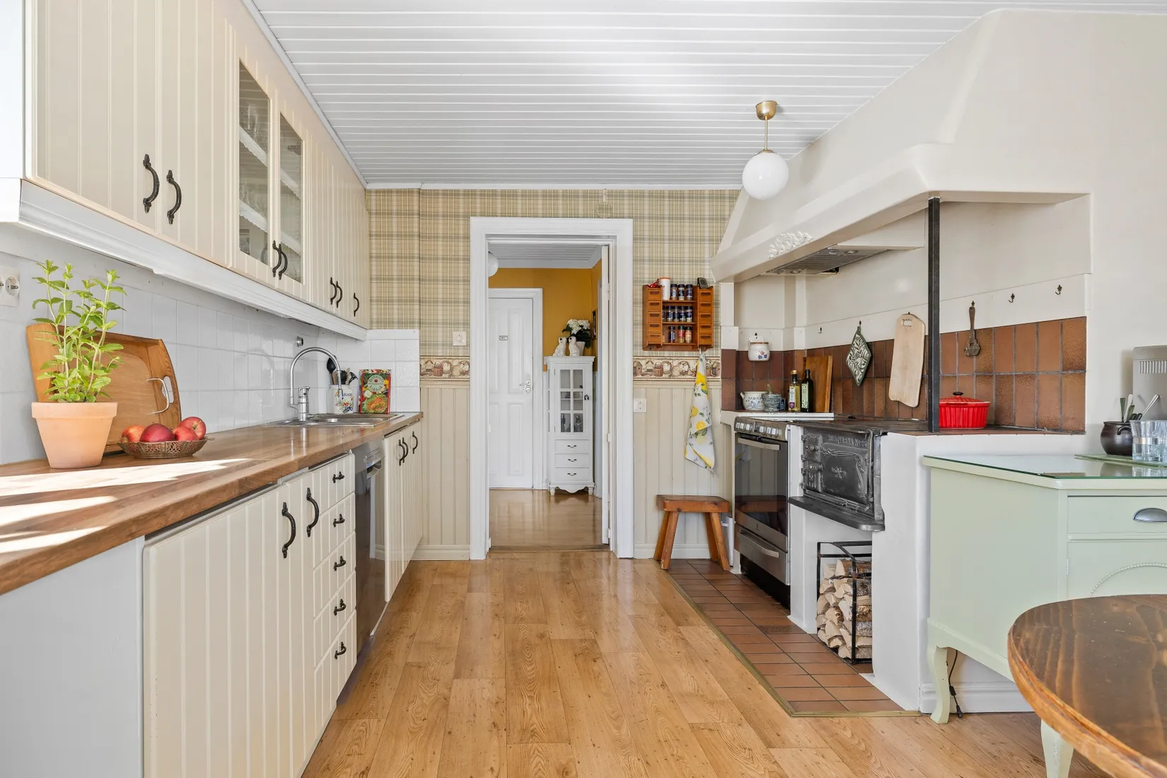 Villa, Gård/Skog, Långtora-Vallby 6, Långtora, Enköping