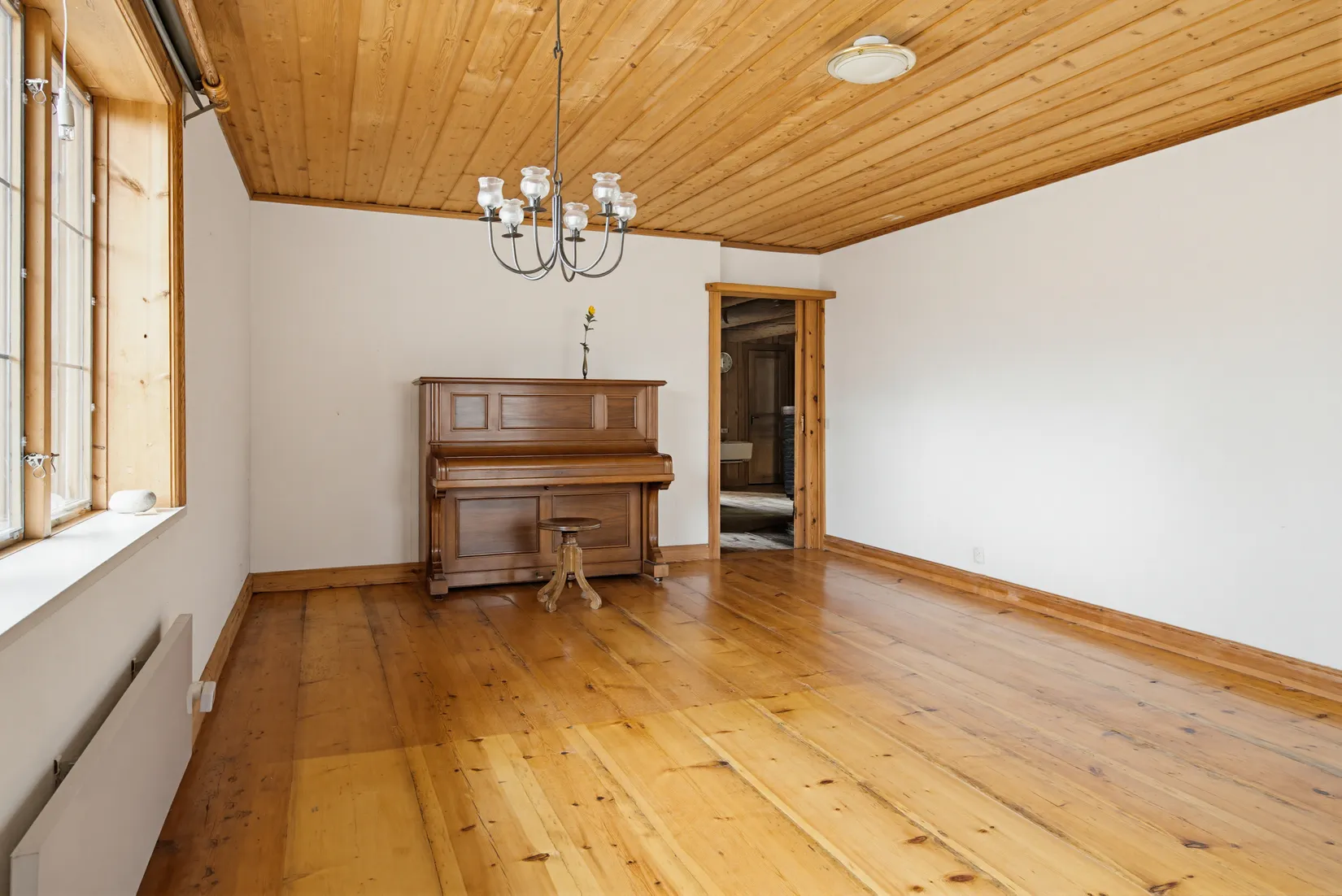 Villa,  Skogsliden 77, Vattholma / Tensta, Uppsala