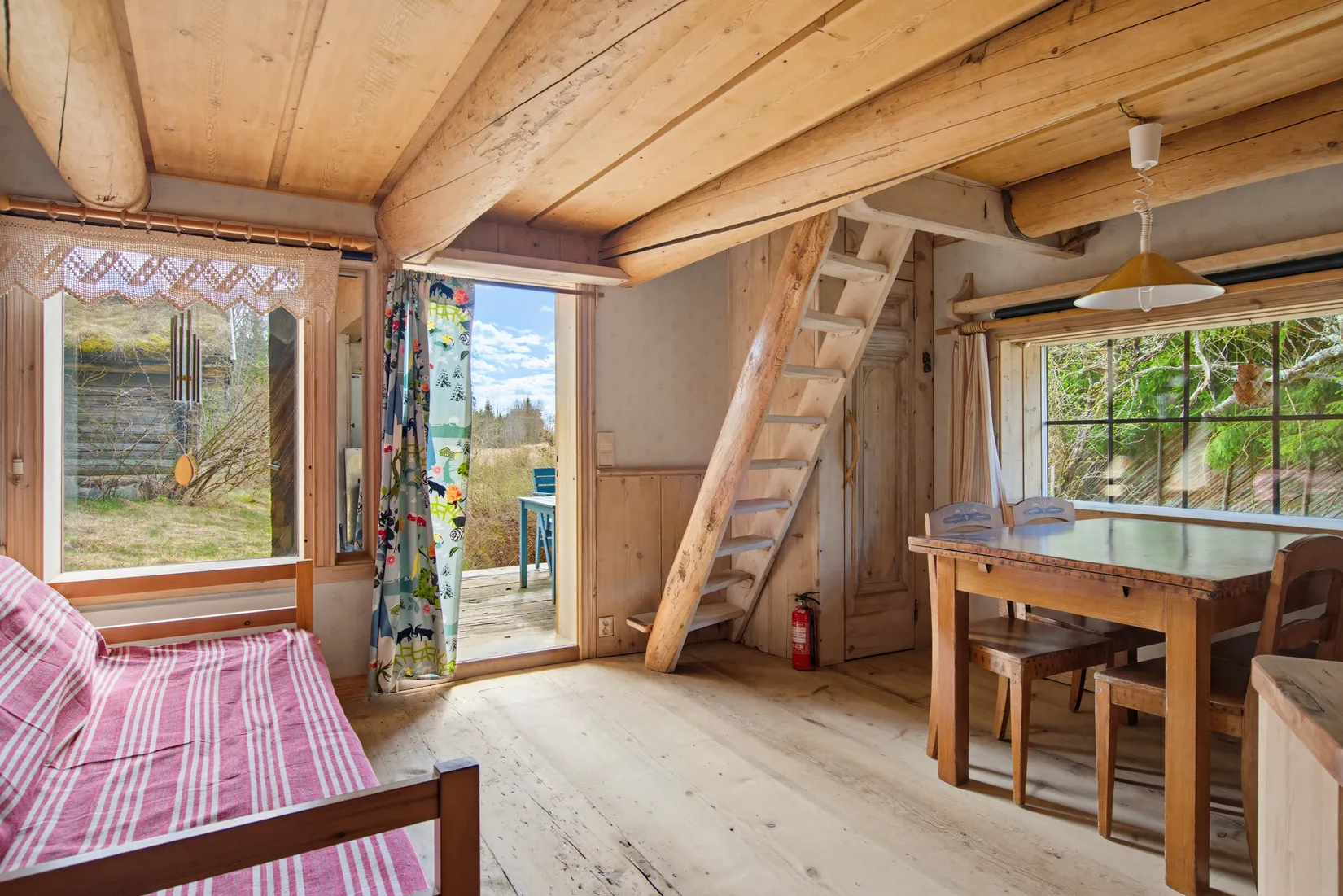 Villa,  Skogsliden 77, Vattholma / Tensta, Uppsala