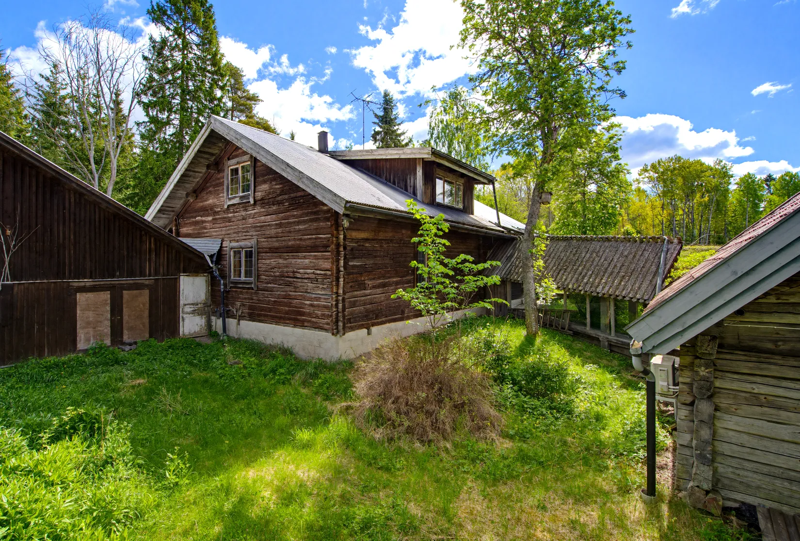Villa,  Skogsliden 77, Vattholma / Tensta, Uppsala