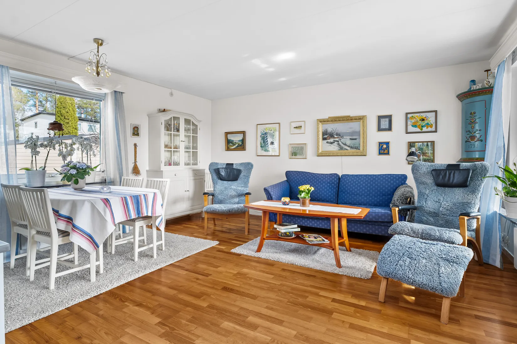 Radhus, Visthusvägen 10, Klockarberget, Sundsvall