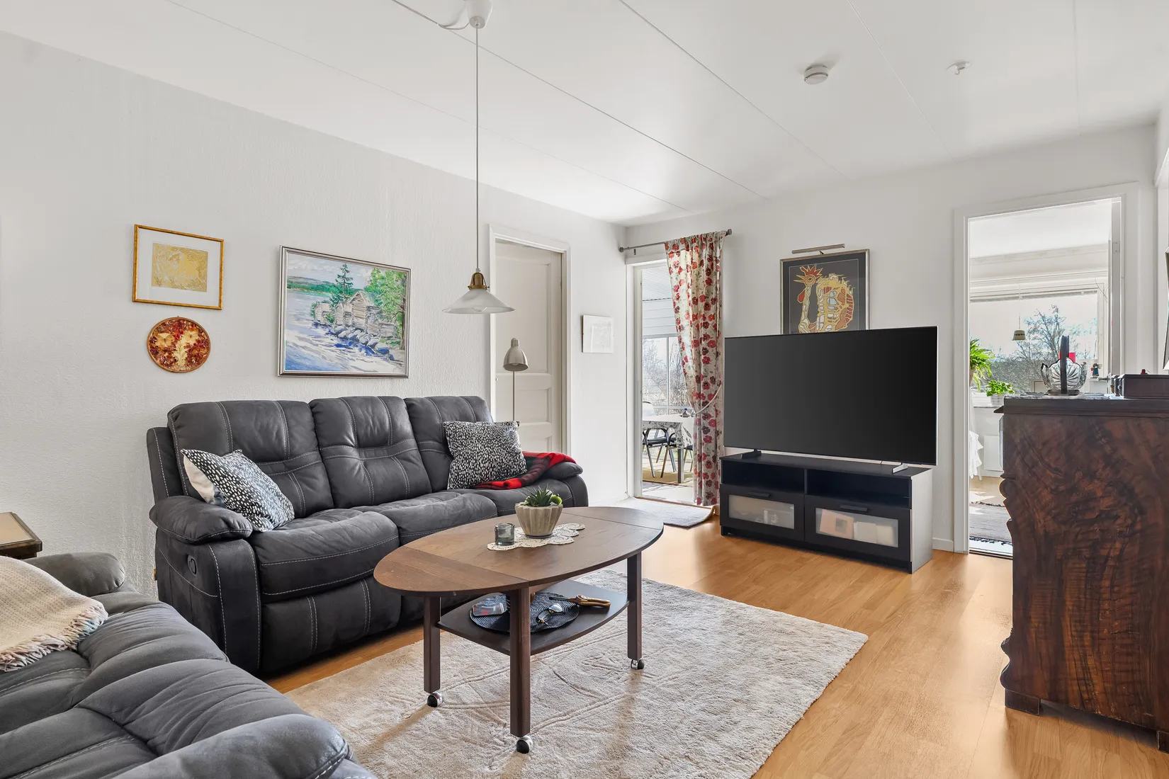 Radhus, Visthusvägen 10, Klockarberget, Sundsvall