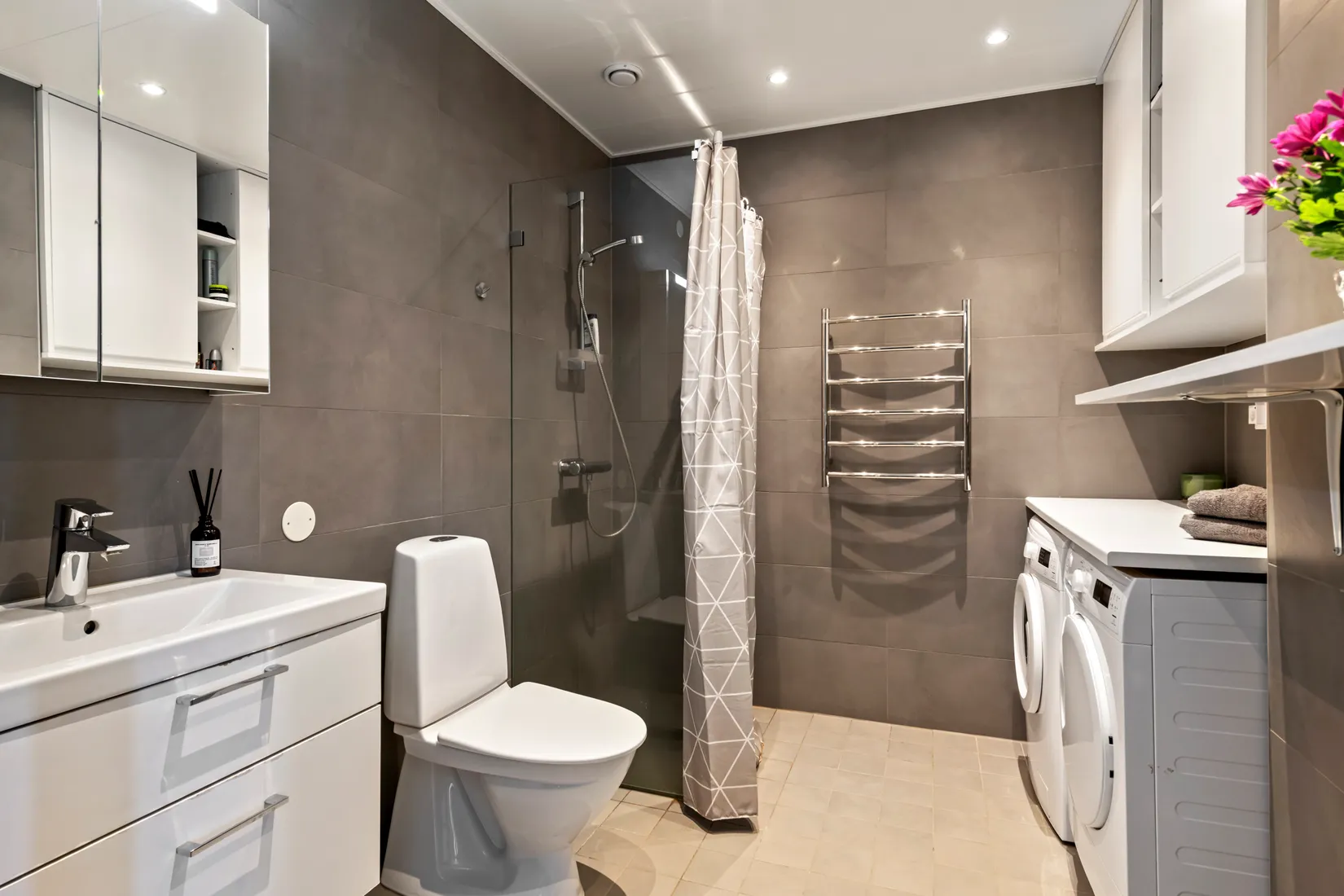 Bostadsrätt, Hägerneholmsvägen 6A, Hägerneholm, Arninge, Täby