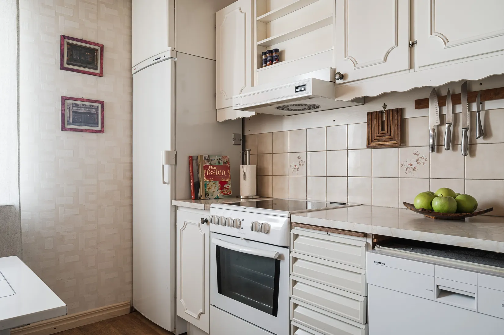 Villa, Hagtornsliden 18, Trandared, Borås