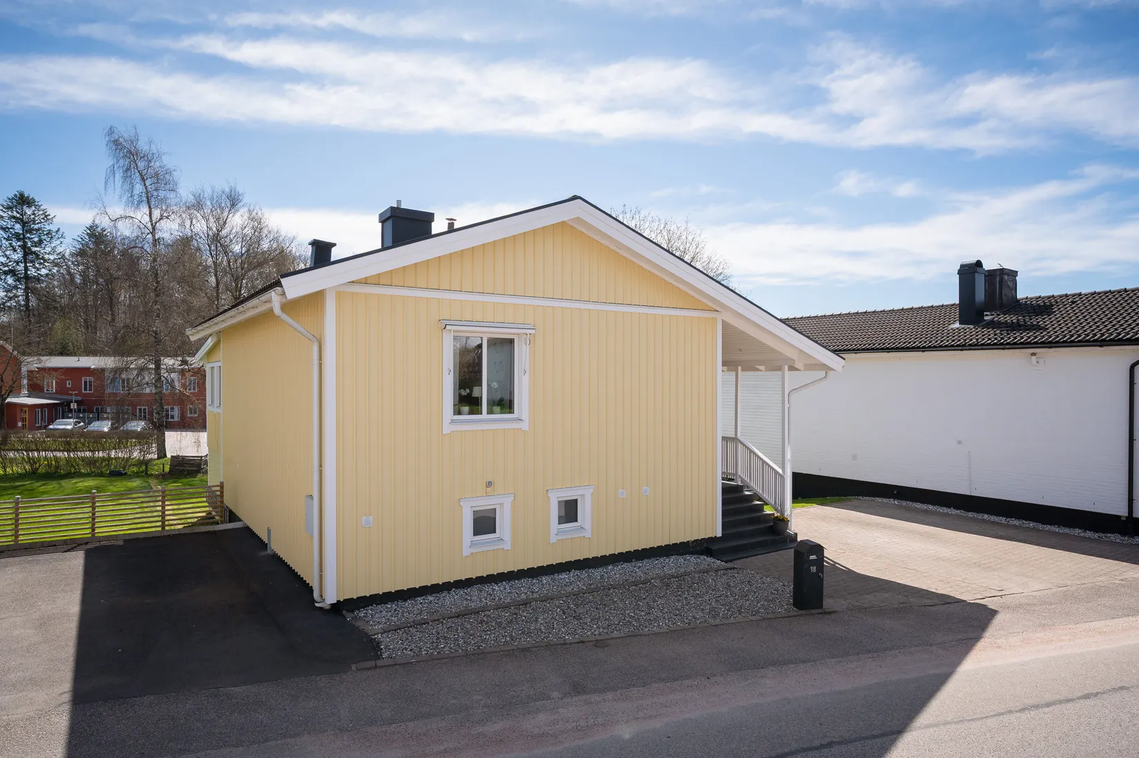 Villa, Hagtornsliden 18, Trandared, Borås