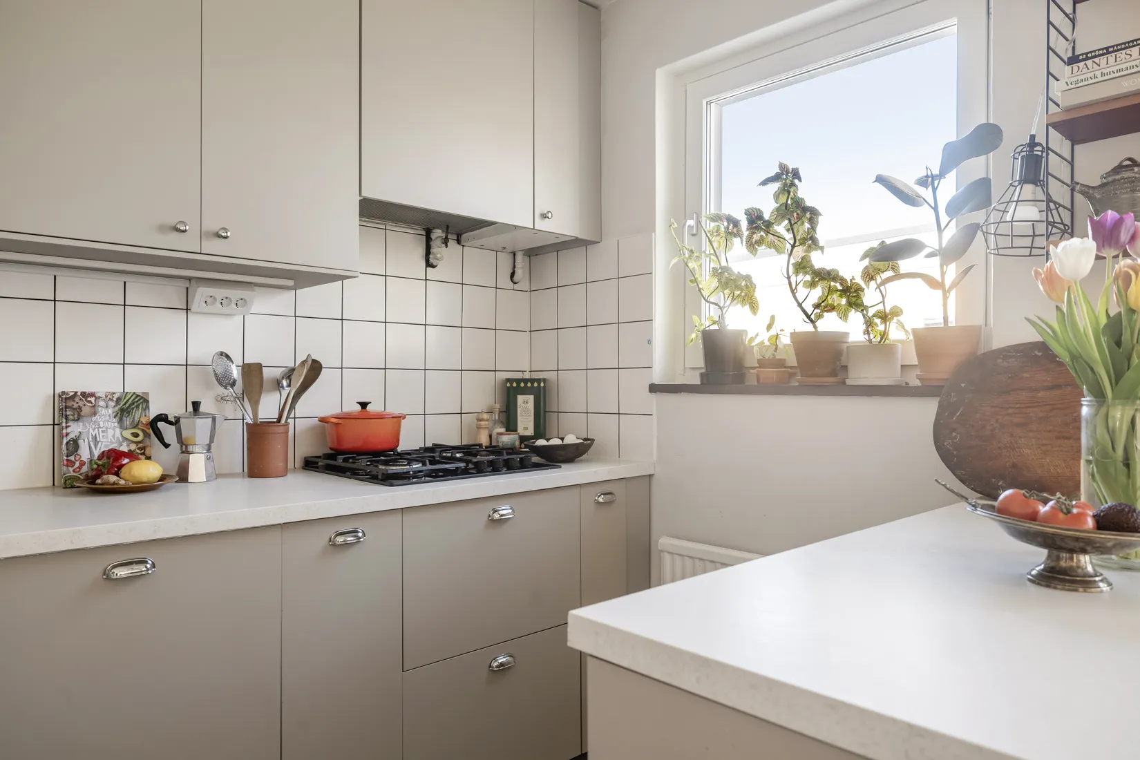 Bostadsrätt, Porlabacken 9 Lgh 1201, Hagsätra, Stockholm