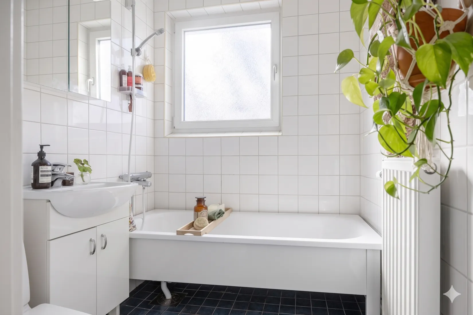 Bostadsrätt, Porlabacken 9 Lgh 1201, Hagsätra, Stockholm