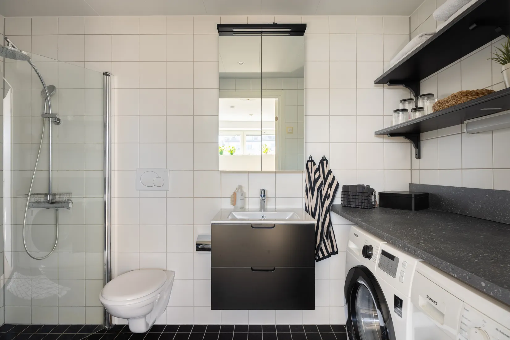 Bostadsrätt, Karlsbodavägen 42, vån 7/7, Bromma - Mariehäll, Stockholm