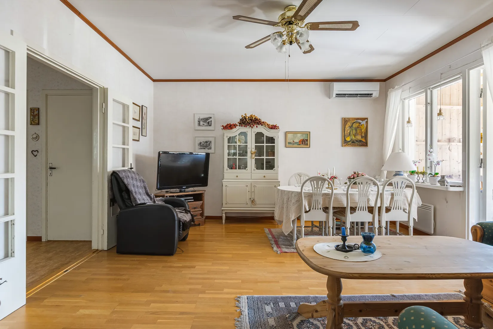 Villa, Radhus, Tallbacksvägen 9, Järpen, Åre