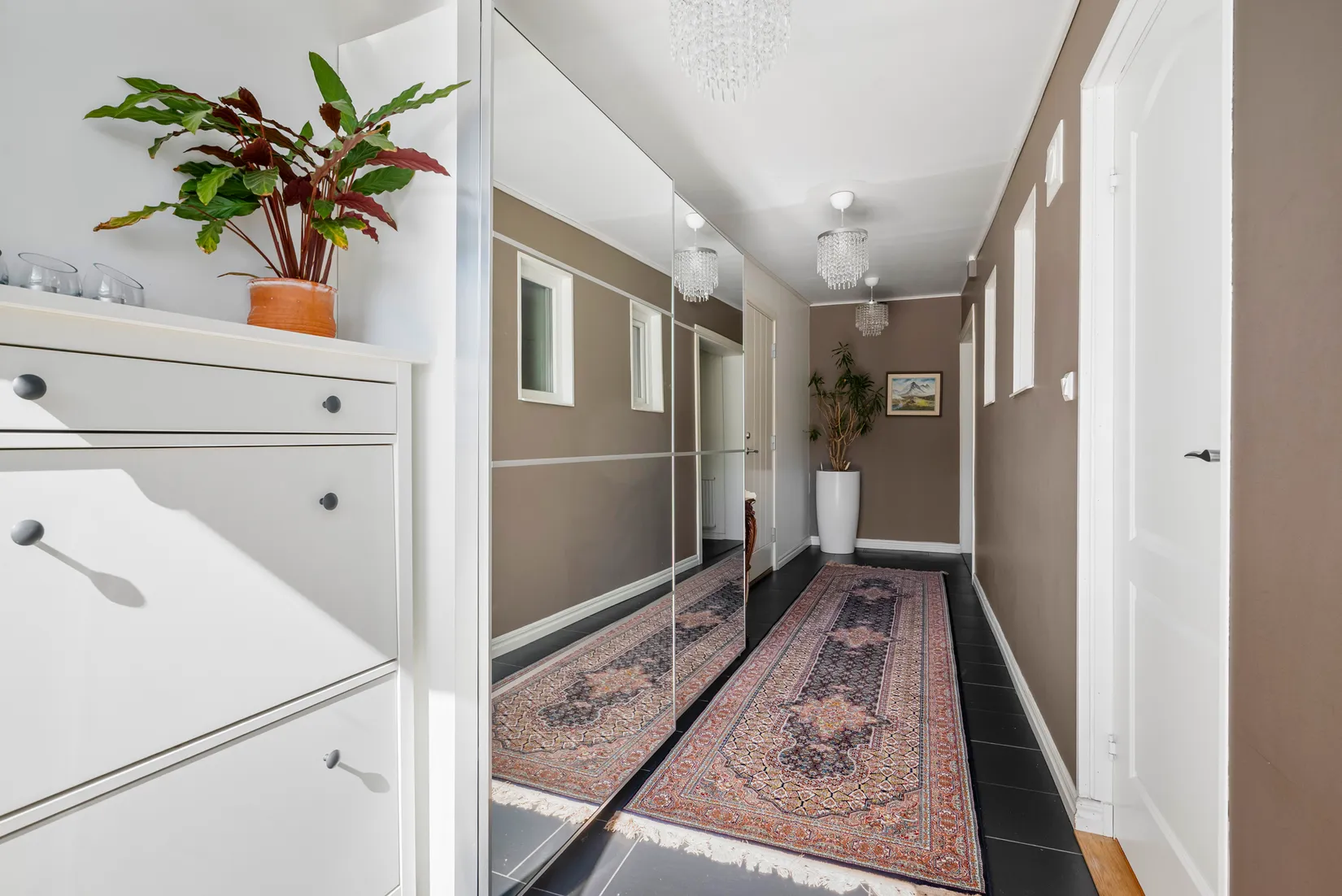 Villa, Basgränd 49, Kälvesta, Stockholm