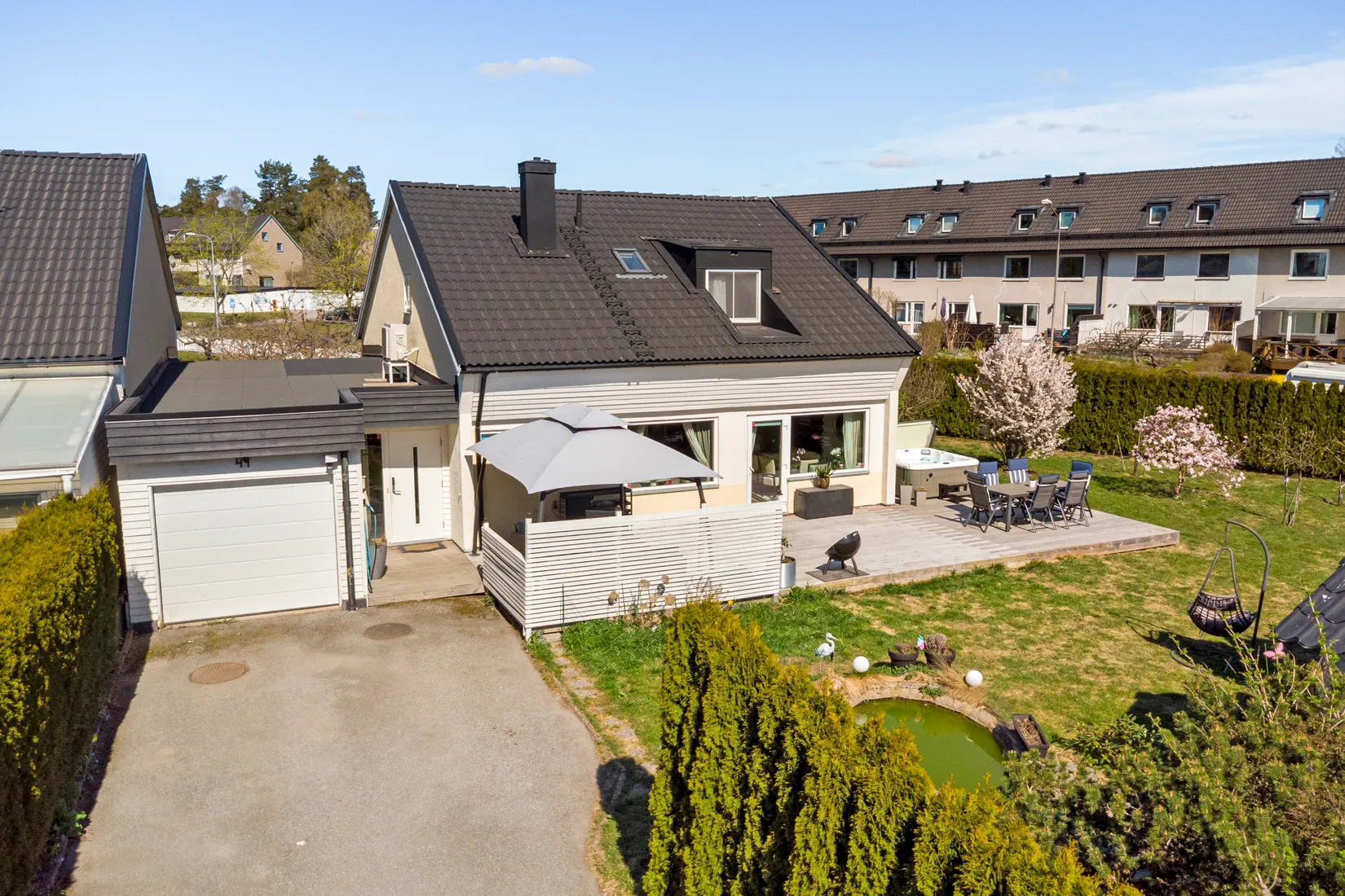 Villa, Basgränd 49, Kälvesta, Stockholm