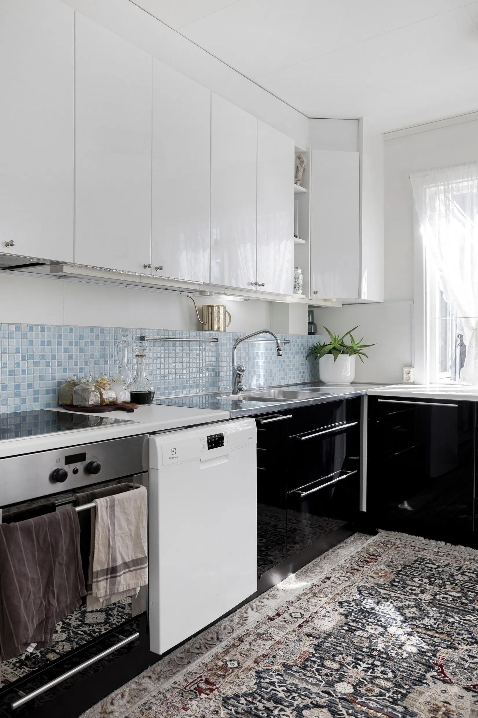 Villa, Östra Tvillingvägen 12, Centralt, Falun