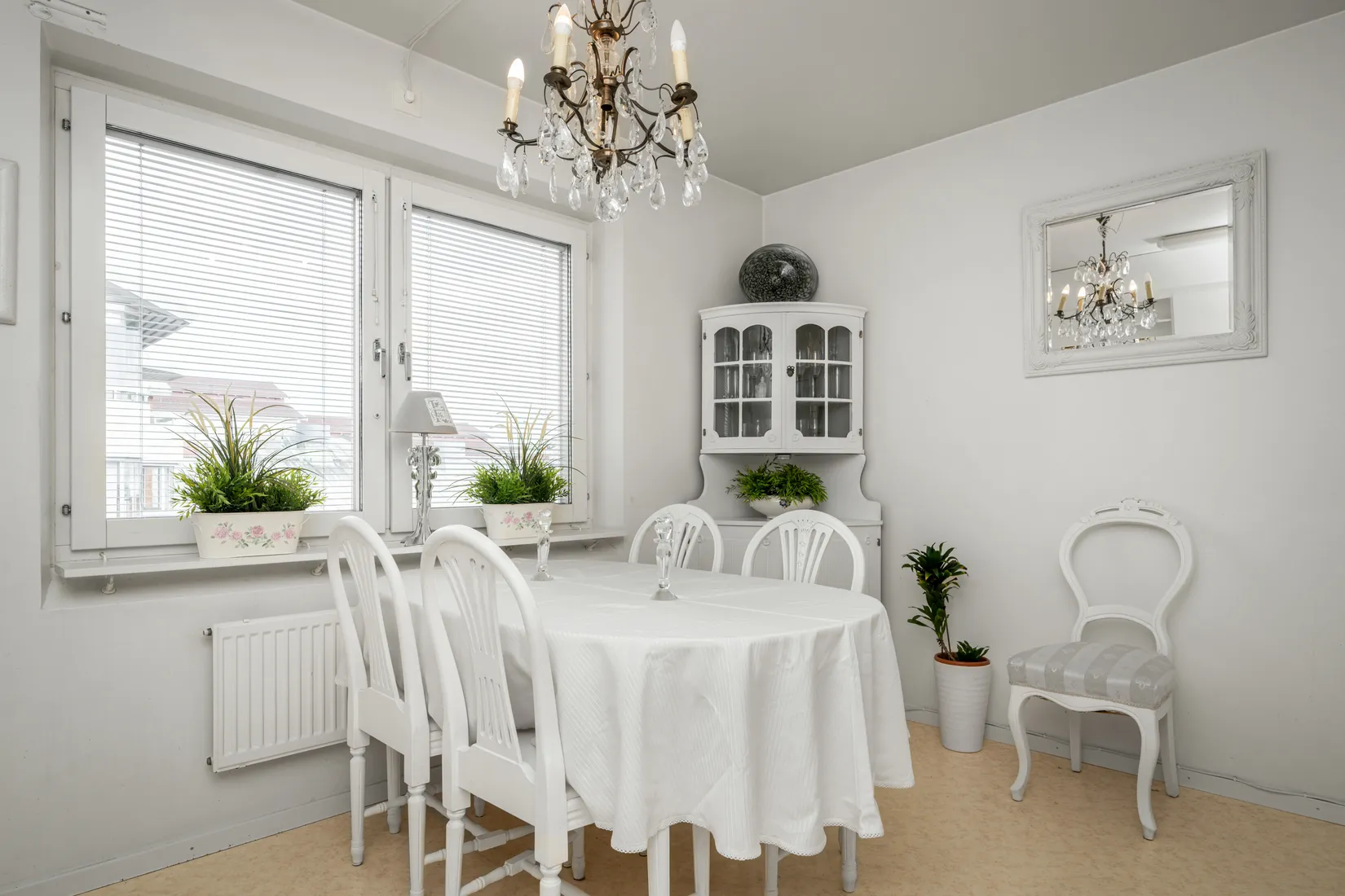 Bostadsrätt, Stationsvägen 41, Stuvsta centrum, Huddinge