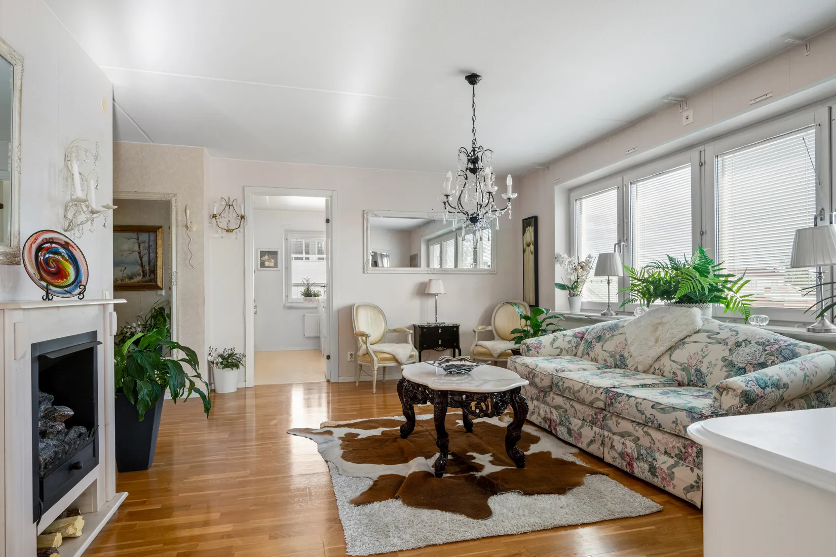 Bostadsrätt, Stationsvägen 41, Stuvsta centrum, Huddinge